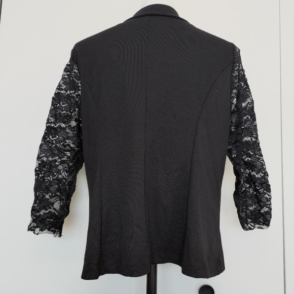 Moto Jacket w/ Lace Sleeves sz 2X - Picture 6 of 8